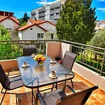 Apartment Nada 01