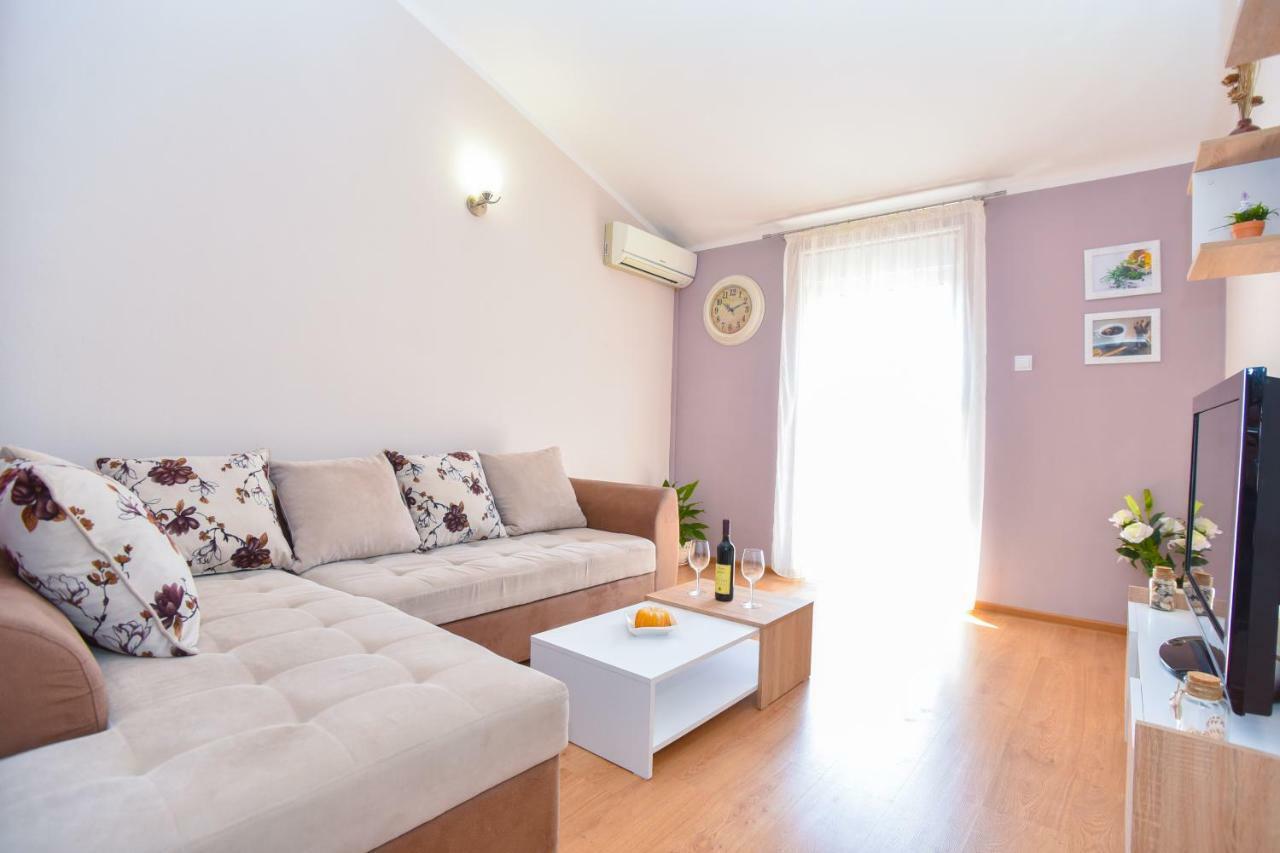 Nada 01 Apartment Budva